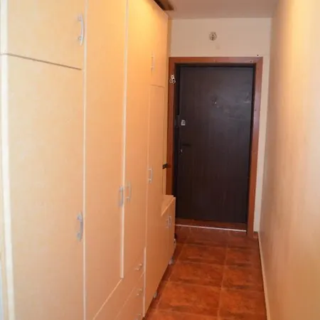 Apartment Downtown Studio Varna