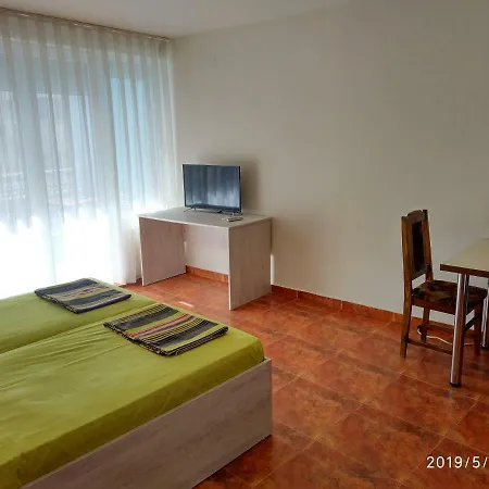 Apartment Downtown Studio Varna